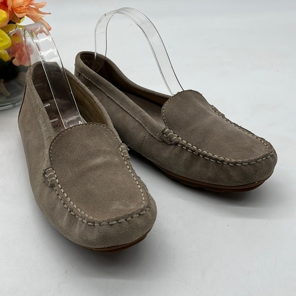 Blondo Gray Suede Slip On Loafer Size 8.5. MCL2723D